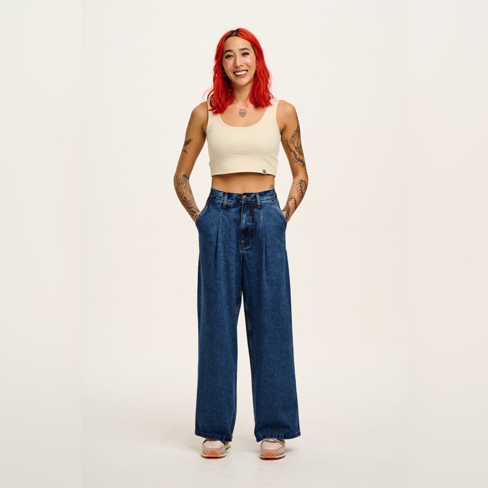 Lucy & Yak High-Waist Straight Leg Jeans in Dark Blue